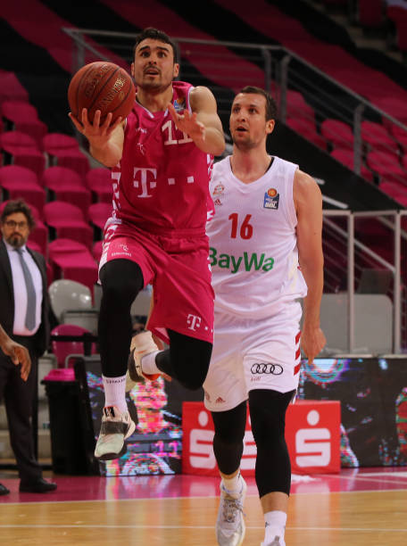 更高的广告 更高的广告